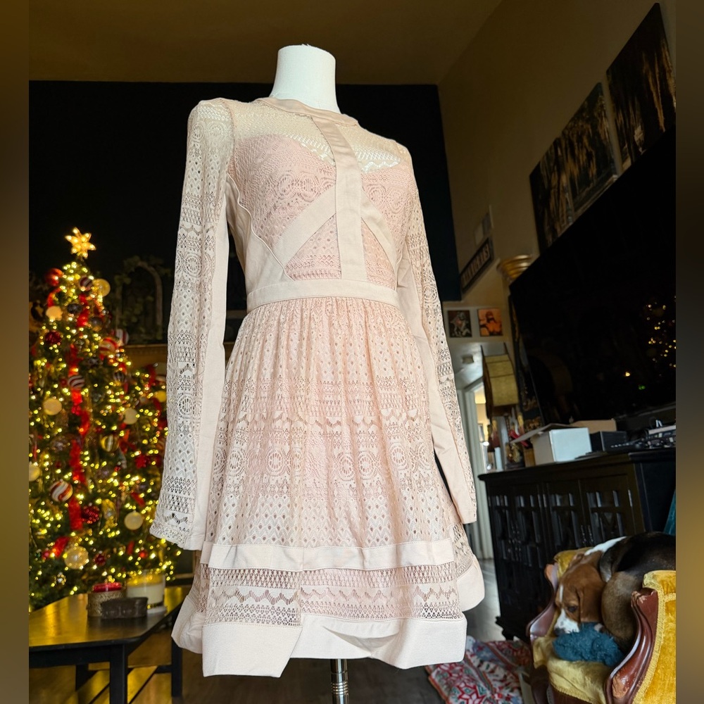 Bebe Dress – Women’s 0 – Light Pink Lace Block Y2K Vintage –Long Sleeve – Lined - Picture 4 of 12